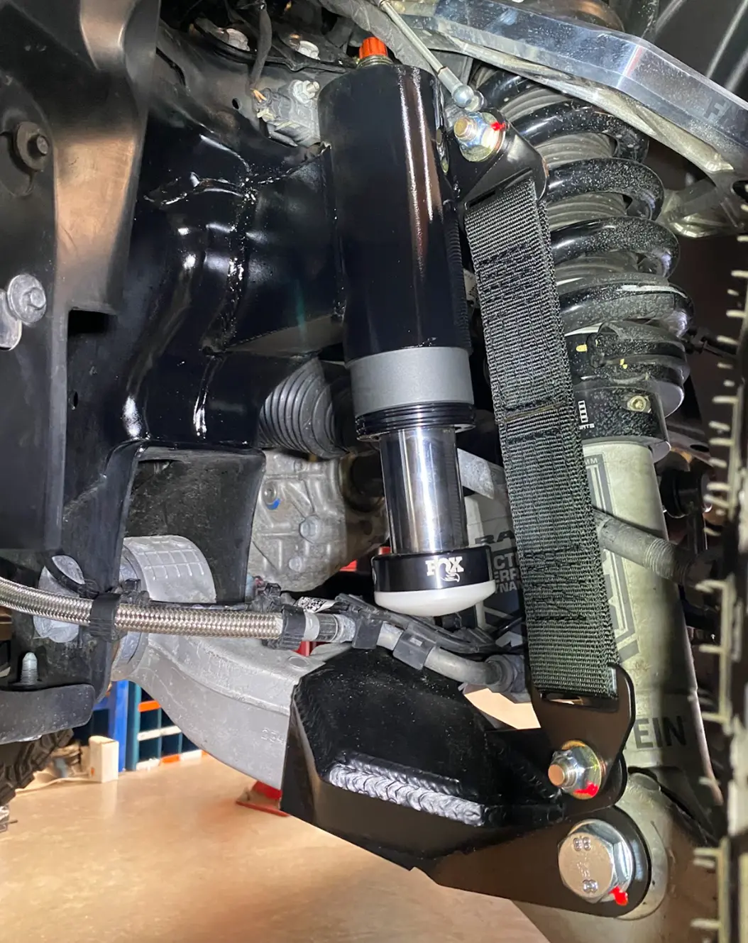 2025 Ram Rho Front Limit Strap & Bump Stop Kit - Stock Lower Arm 1