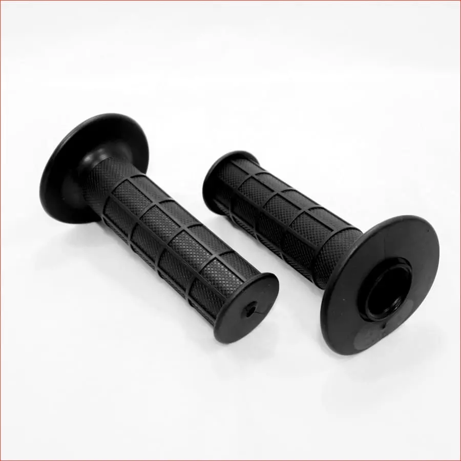 22Mm Hand Grips Black 1