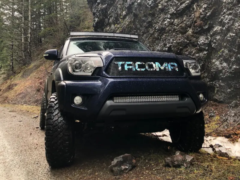 Cali Raised 05-15 Toyota Tacoma 32In Lower Bumper Flush Led Light Bar Kit - Amber Backlight - Tall 1