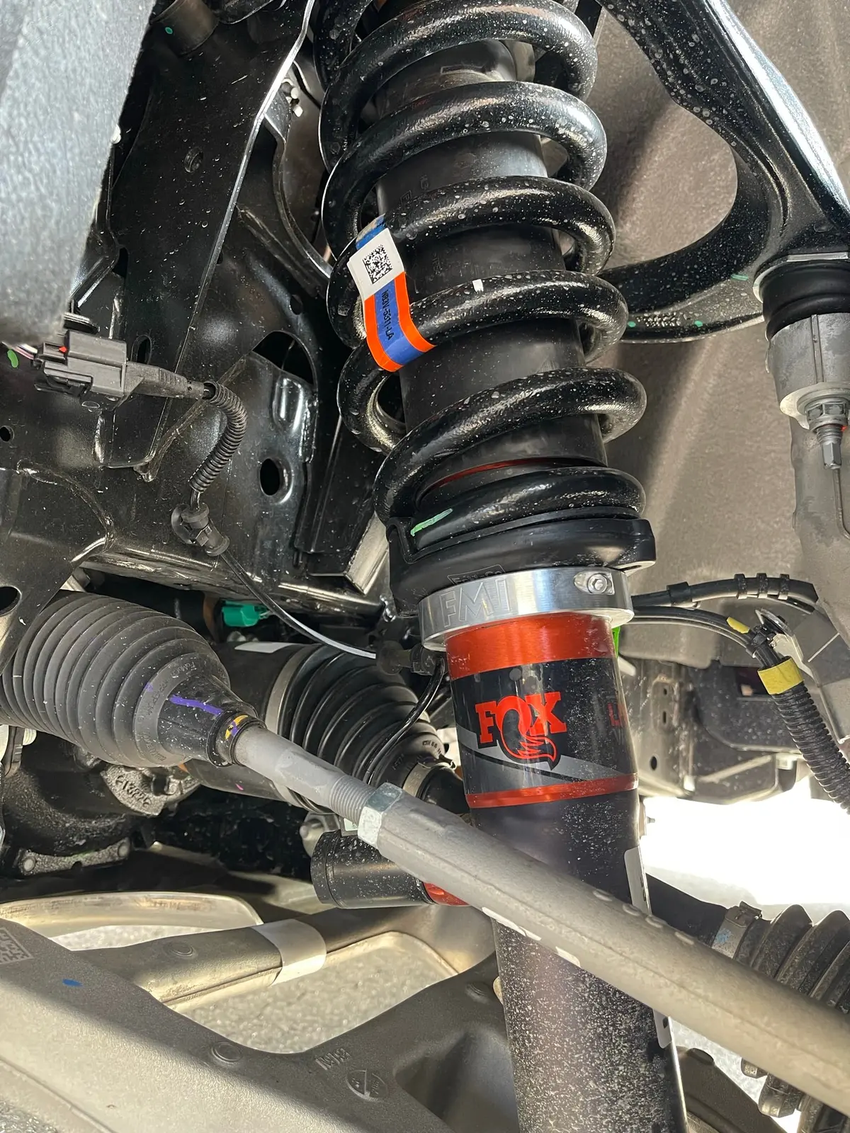 2022+ Bronco Raptor Front Leveling Kit 1