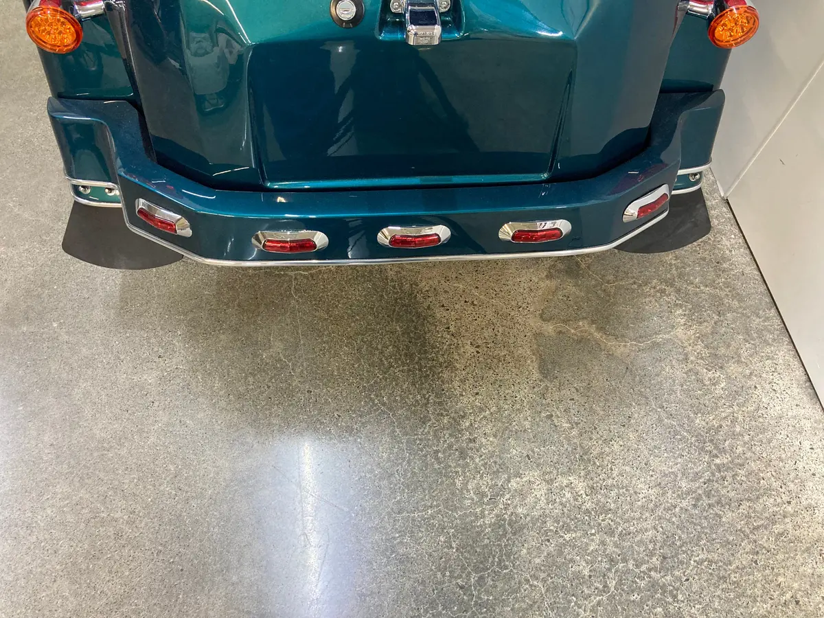 Bumper With Red Led Marker Lights Roadstar 1