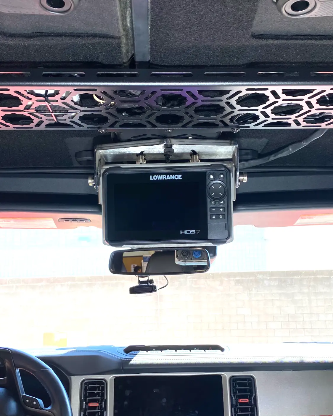Fold Down Lowrance Hds7-Carbon Gps Mount - Bronco And Bronco Raptor Roof Mount 1