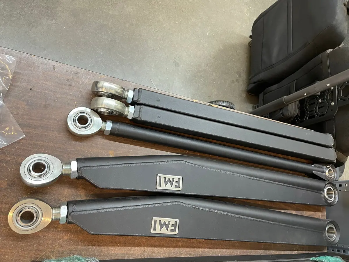 2021 - Up Raptor Adjustable Rear Suspension Kit For Gen 3 Raptors 1