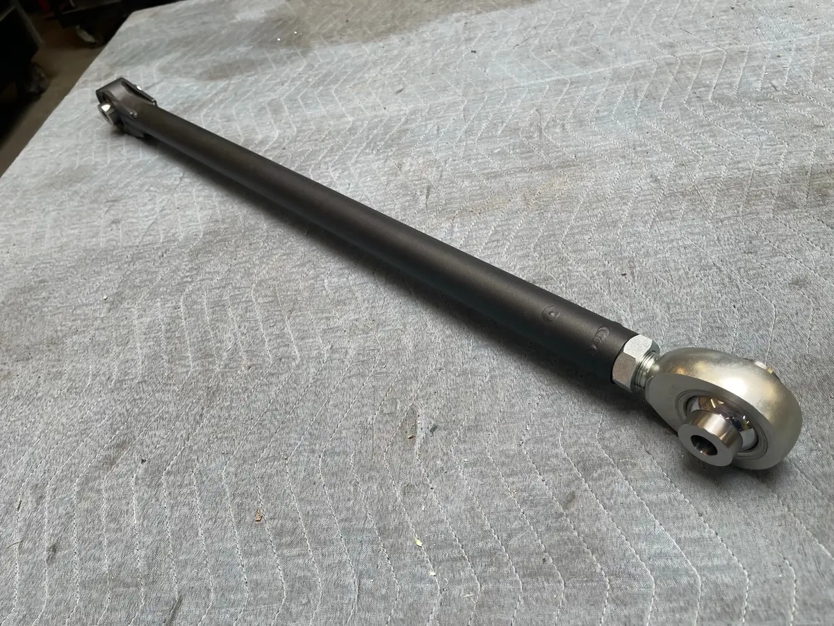 Gen 3 Raptor Adjustable Panhard Bar Kit - Heim Joint Type - 2021 - 2024 F150 Raptor 1