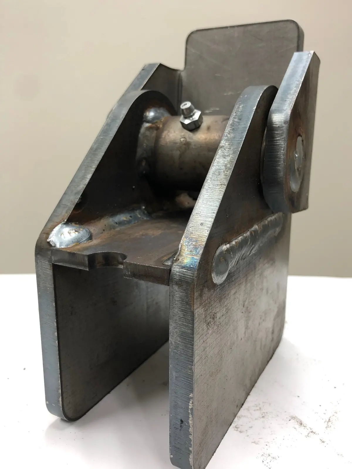 Dump Trailer Bed Hinge Welded - One Pair - Free Shipping 1