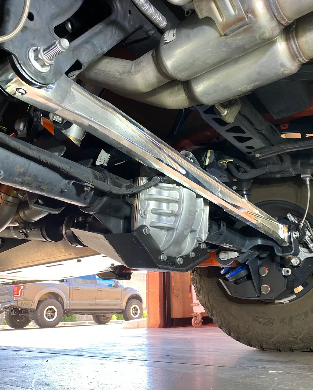 2021+ Bronco - Billet Panhard Bar With Ultra-Flex Joint 2