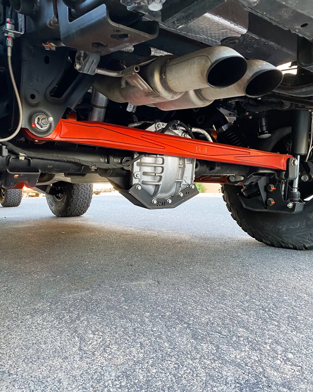 2022+ Bronco Raptor - Billet Panhard Bar With Ultra-Flex Joint 2