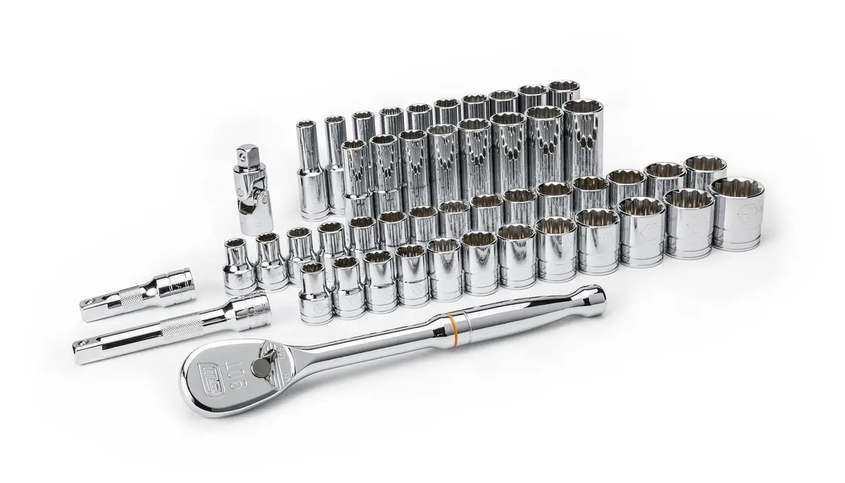 Gearwrench 80701 Professional Hand Tool Set – 105-Piece Metric/Sae Combination Kit 1